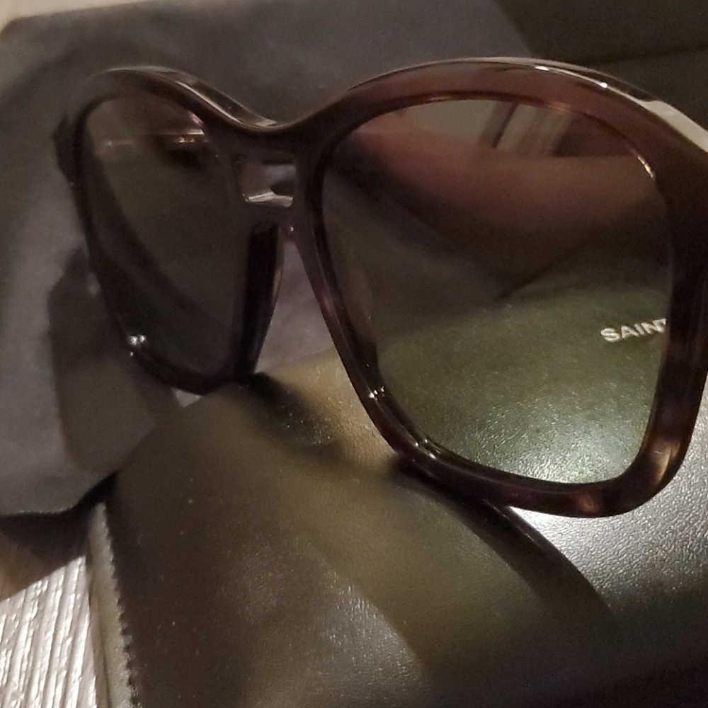 AUTHENTIC SAINT LAURENT (SL) Sunglasses SL 258 02 - Picture 4 of 8